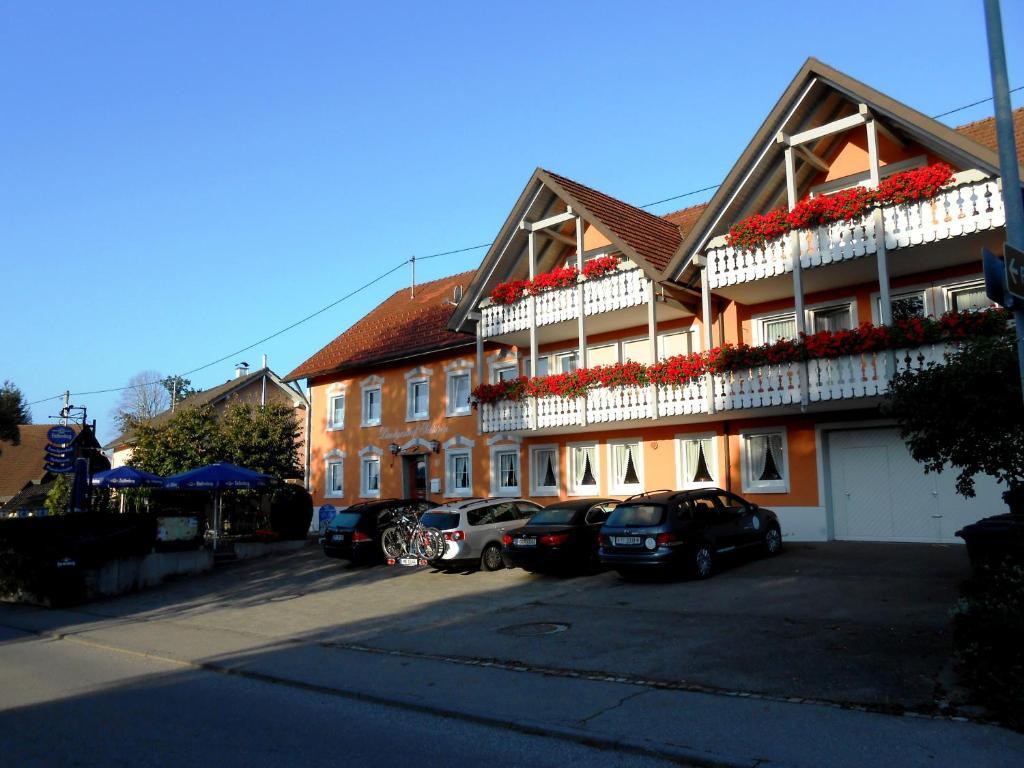 Landgasthof Schützen Hotel Tengen Exterior foto